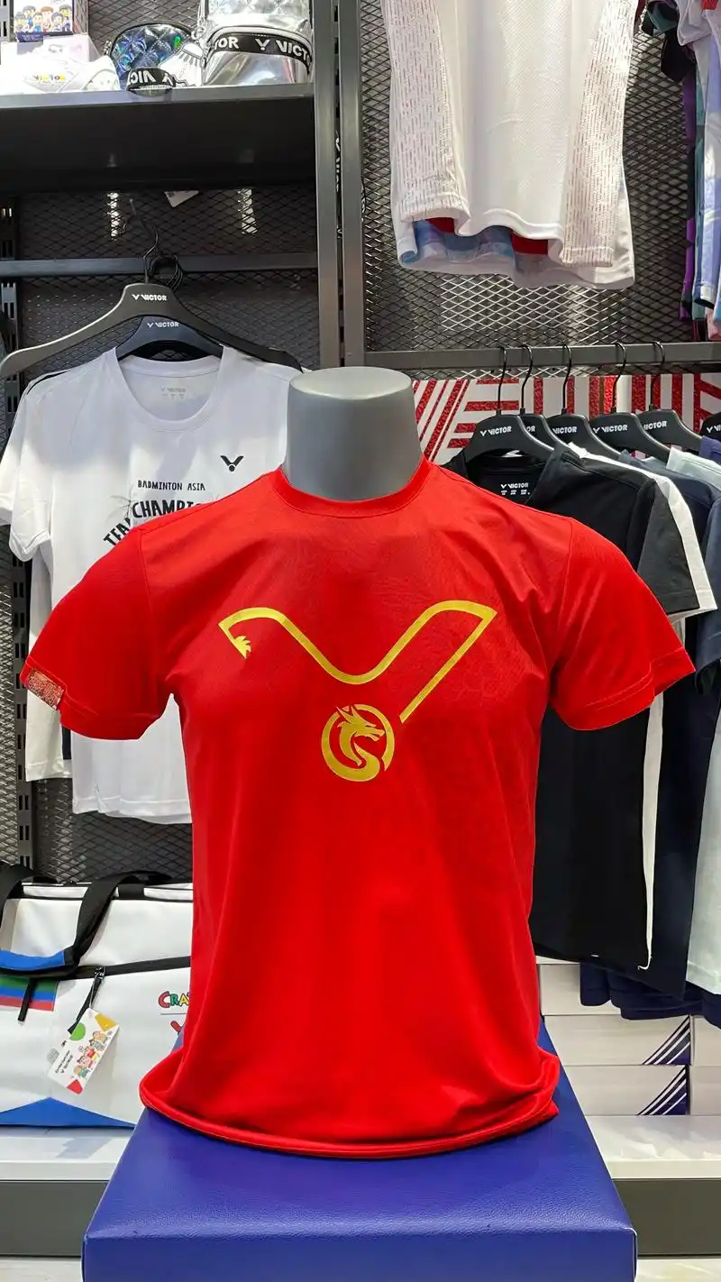 绿龙科隆夺冠：好运加持，LPL新赛季队服抽奖引热议